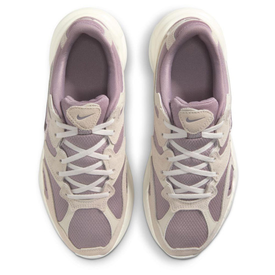 Nike AL8